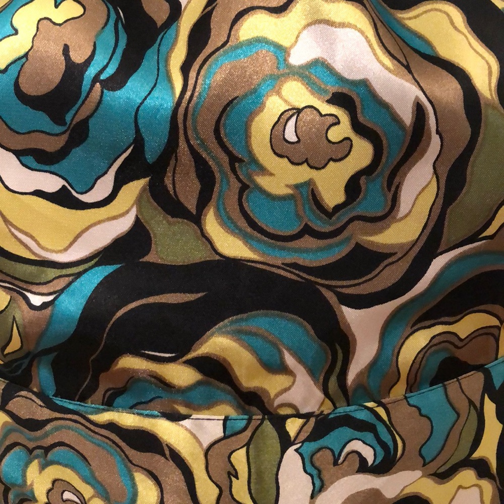 Retro printed halter - Picture 3 of 3